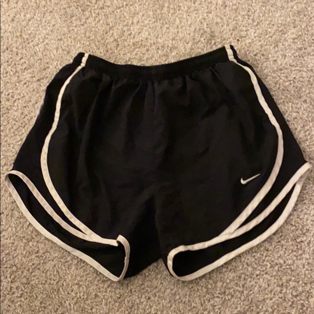 Nike Tempo Shorts Small